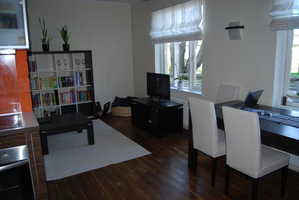 City Centre Duplex Apartment Tallinn Bagian luar foto