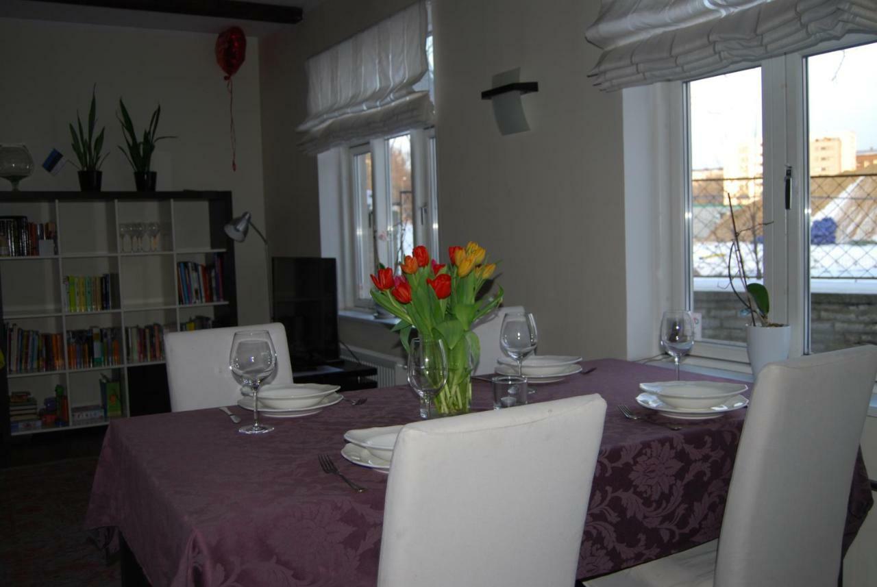 City Centre Duplex Apartment Tallinn Bagian luar foto